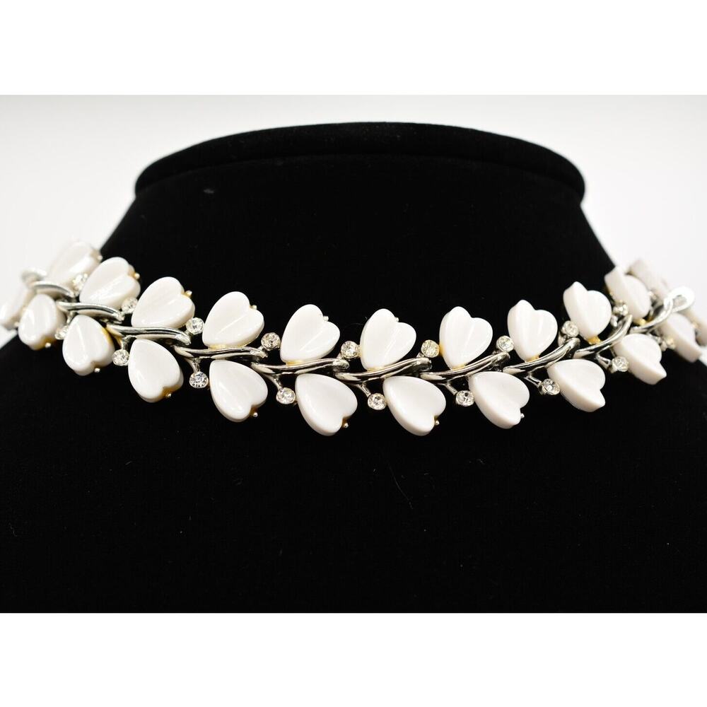 Lisner Vintage Choker Necklace White Heart Linked Rhinestone Chain Signed BinA